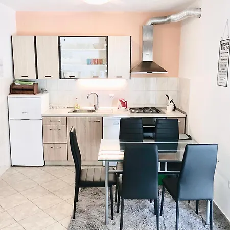 Apartment Racic *