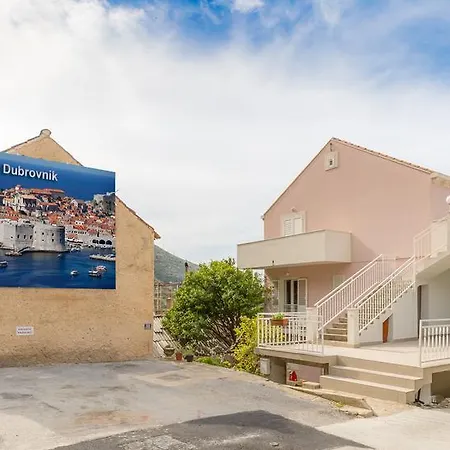 Racic Apartment